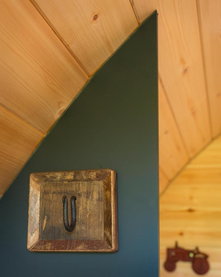 Luxury Two-Bed Glamping Pod In County Clare 2 Villa Kilbane Exterior photo